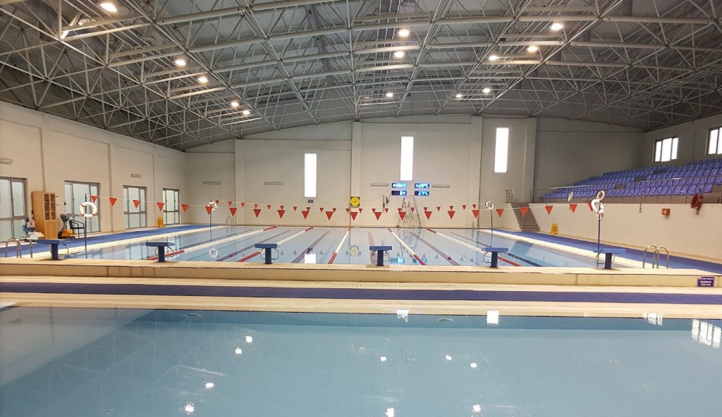 YTÜ KAPALI YÜZME HAVUZU